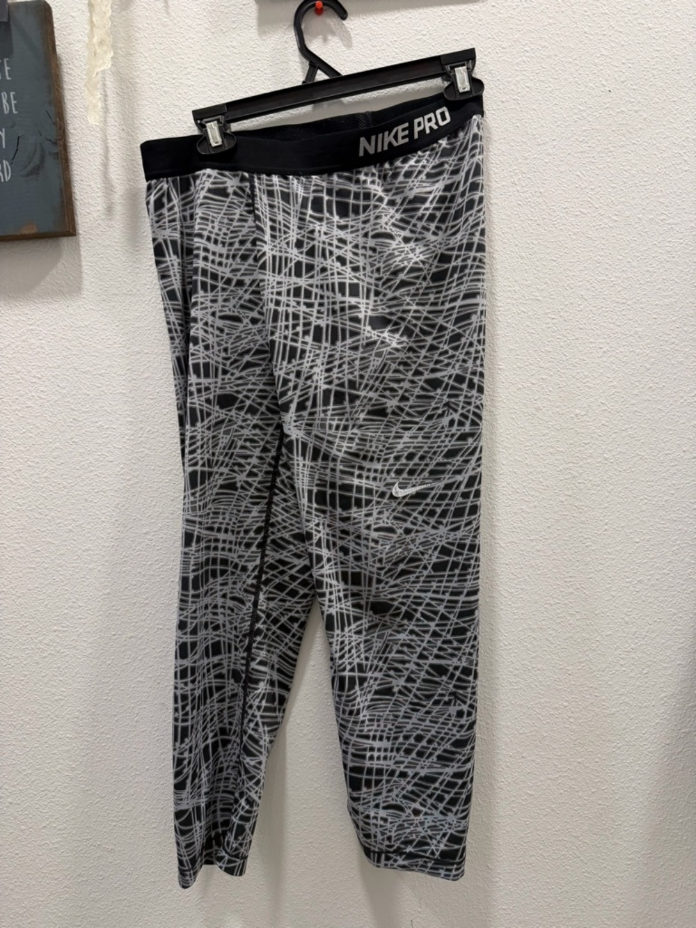 Nike Black and White Abstract Grid Training Leggings